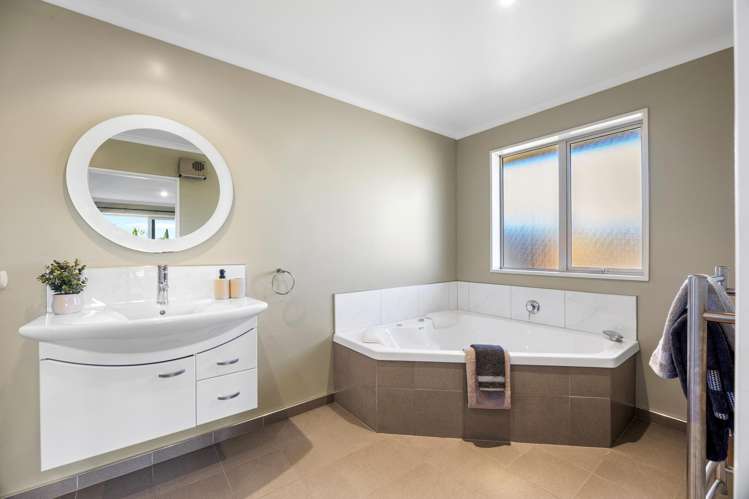 32 Devine Drive Rolleston_23