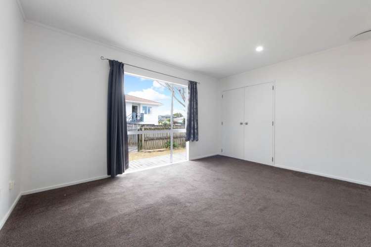 1/42 Pomaria Road Henderson_5