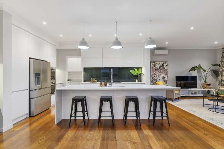 8 Verley Rise East Tamaki Heights_9