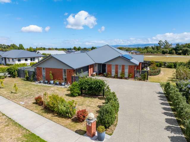 8 Coralie Place Masterton_1