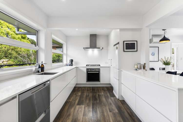 2/3 Knightsbridge Drive Forrest Hill_7