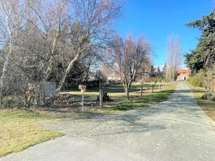 38 Knowles Crescent_0