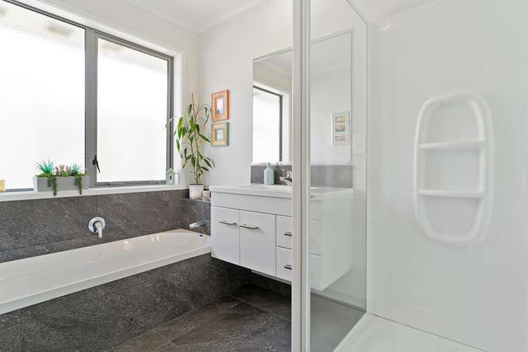 18 Rainey Crescent Papamoa_7