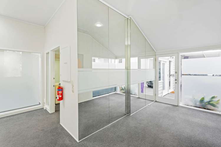 22-24 Jervois Road Ponsonby_17