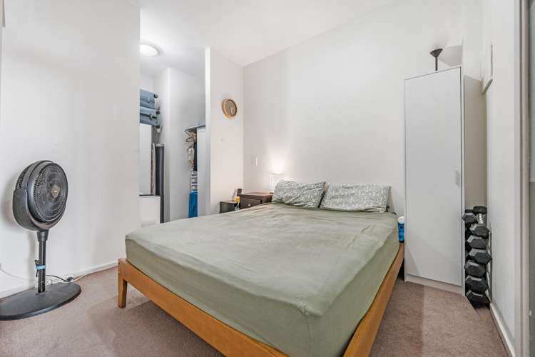 2J/30 Randolph Street Eden Terrace_10