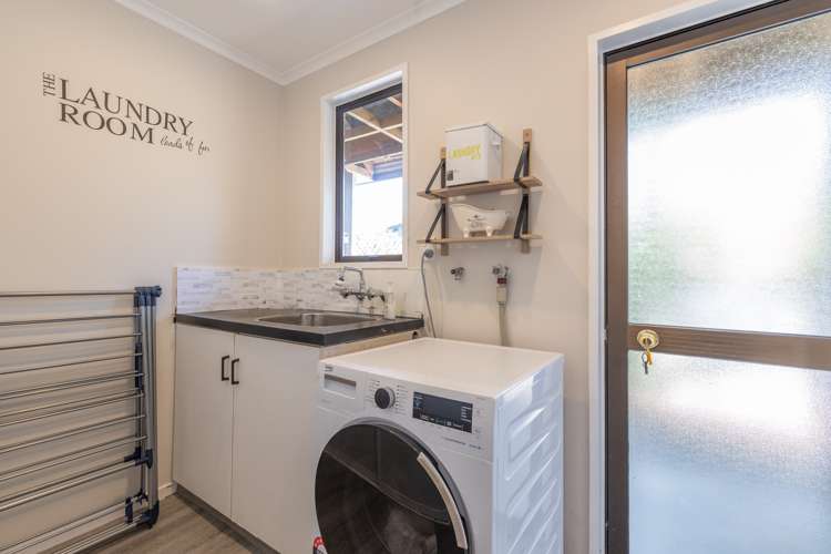 18 Bank Street Amberley_14