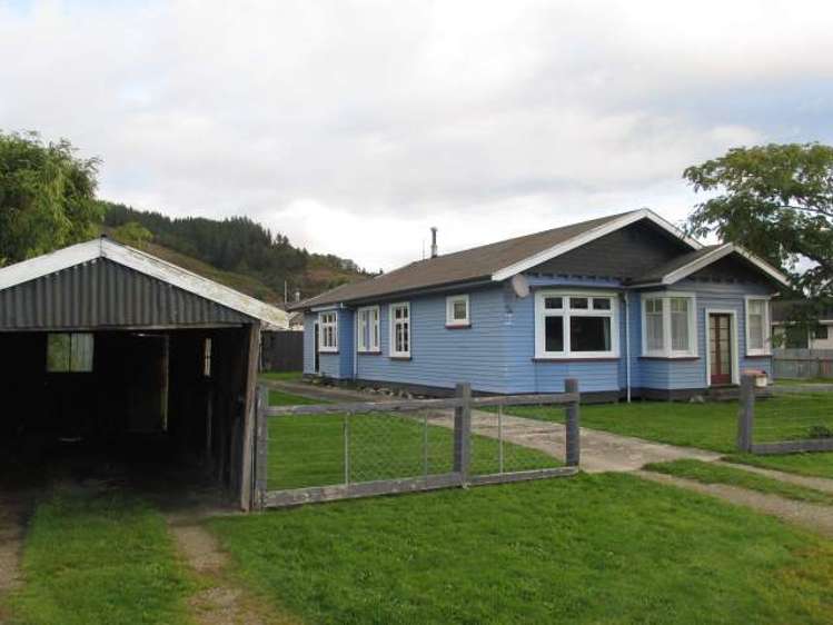 51 Church Street Reefton_9