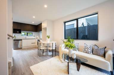 3&5 /14 Eastglen Road_4