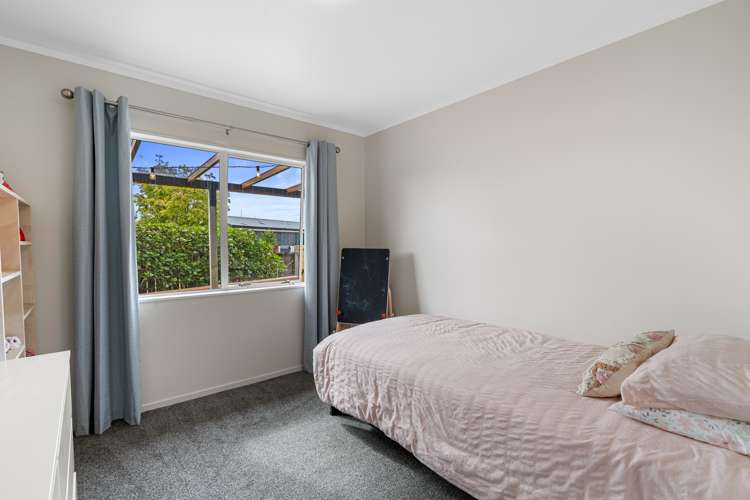 15d Lyn Grove Papamoa_12