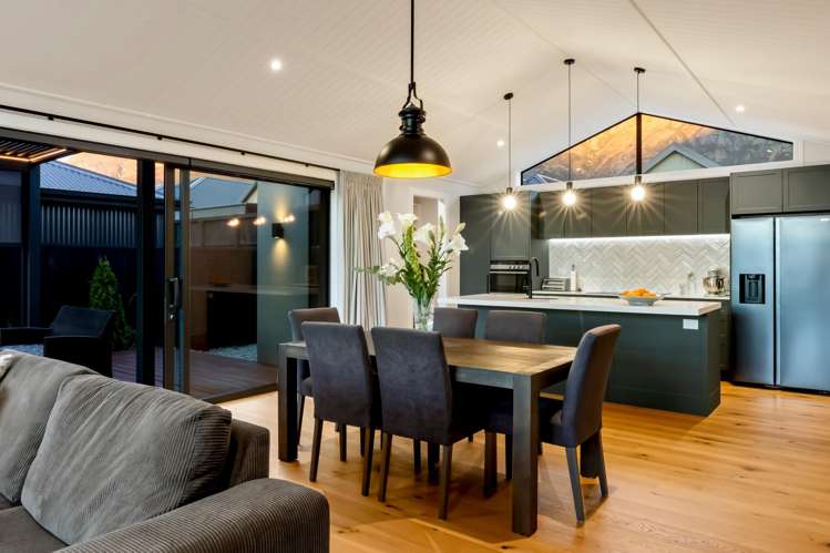 66 Spur Ridge Rise Jacks Point_9