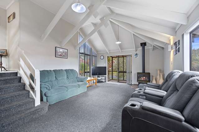 6 Marlowe Drive Leamington_1