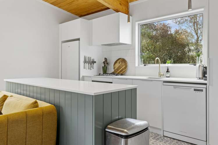 29 Te Waaka Terrace Kuratau_7