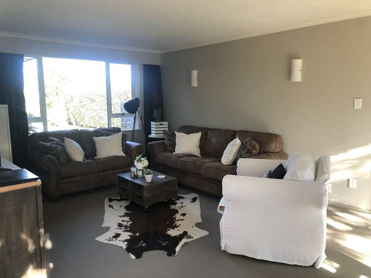 23 Armstrong Avenue Carterton_21