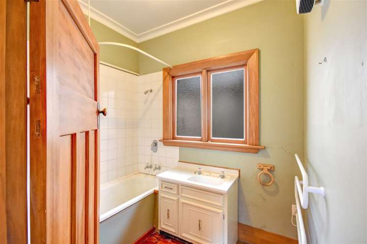 35 Sutherland Street Dunedin Central_13