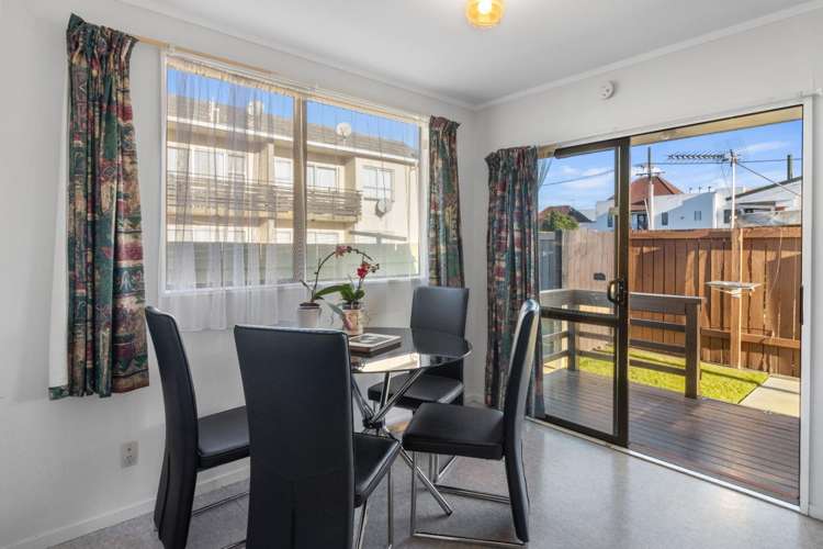 B/22 Charlemont Street Whitiora_8