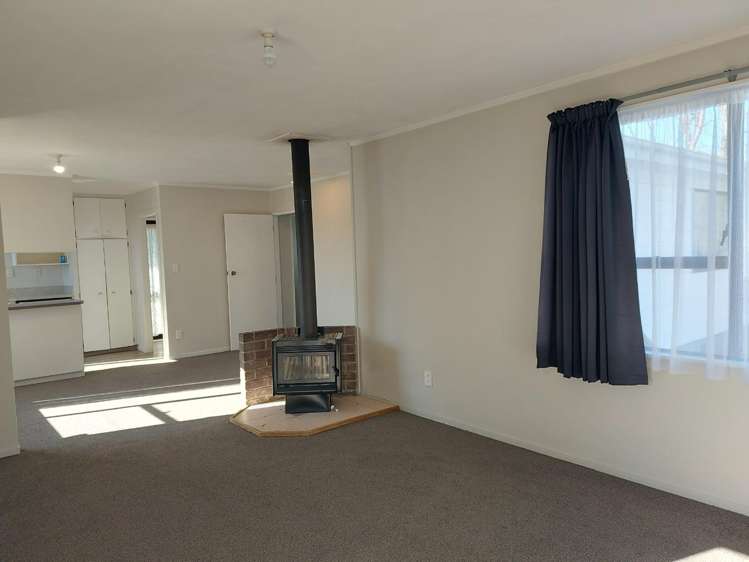 15 Holland Grove 1140_5