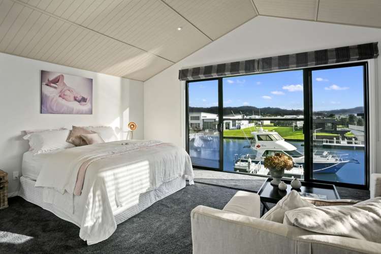 304 Waterways Parade Pauanui_11