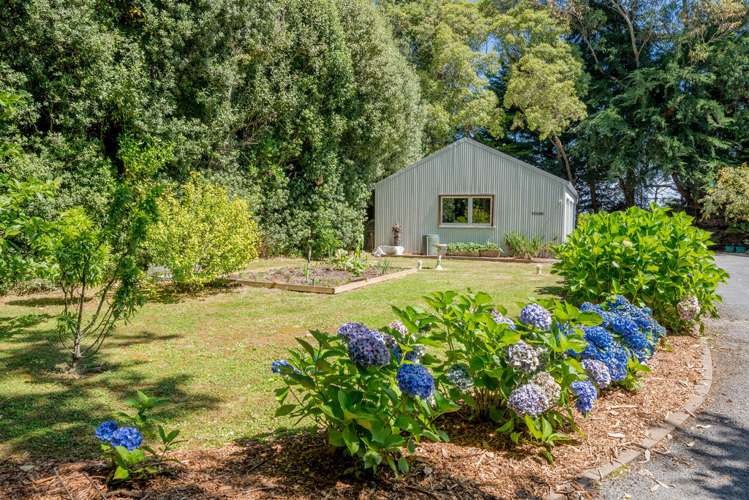 19 Convent Road Otaki_17