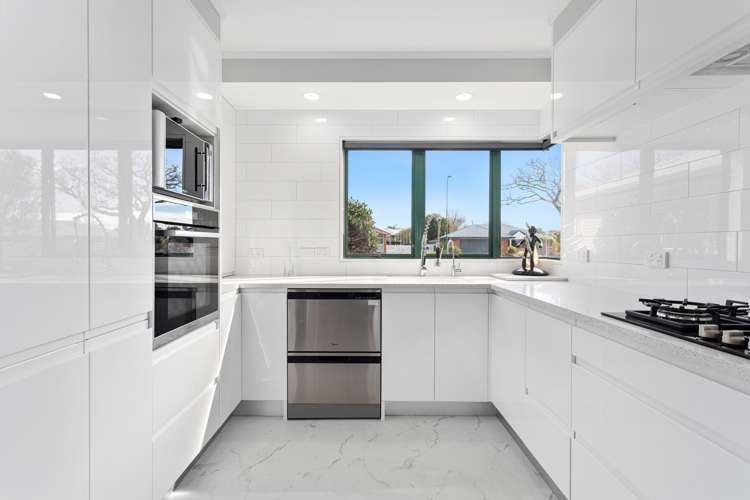 16 Edgewater Grove Whakatane_4