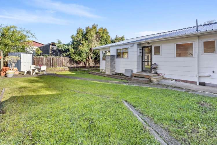1/24 Farwood Drive Henderson_15