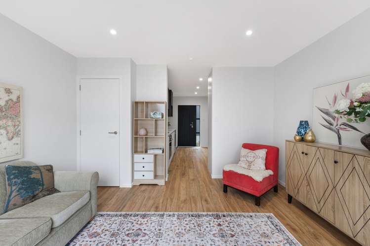 5,9 & 10/75 Vincent Street Howick_6