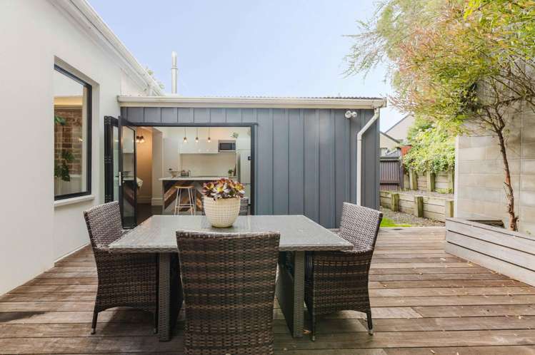 21 Serpentine Avenue Dunedin Central_26