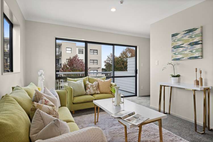 6/46 Carlos Drive Flat Bush_2