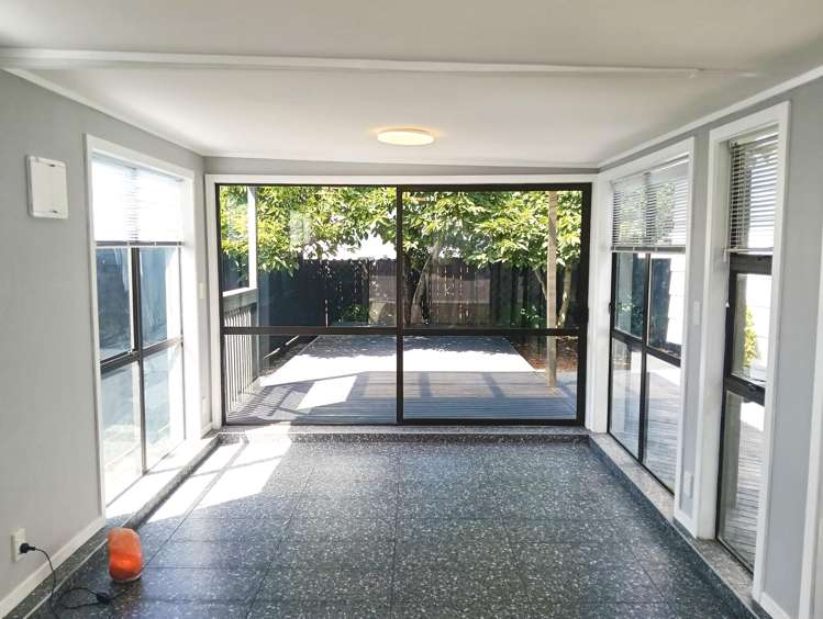 2/31 Gill Avenue Te Atatu Peninsula_14