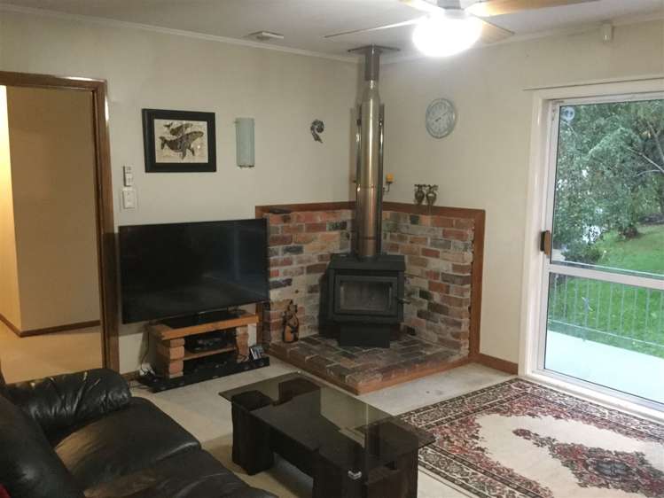 6 Routley Drive Glen Eden_13