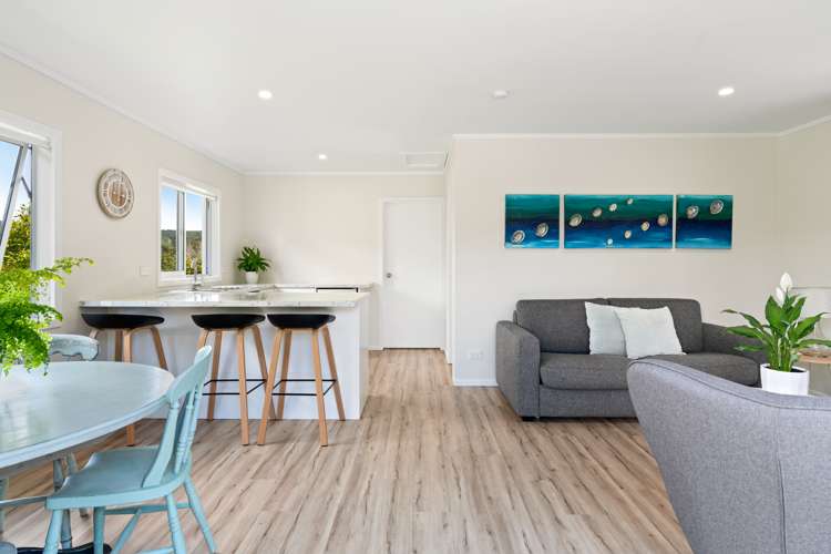 1040 Cove Road Langs Beach_15