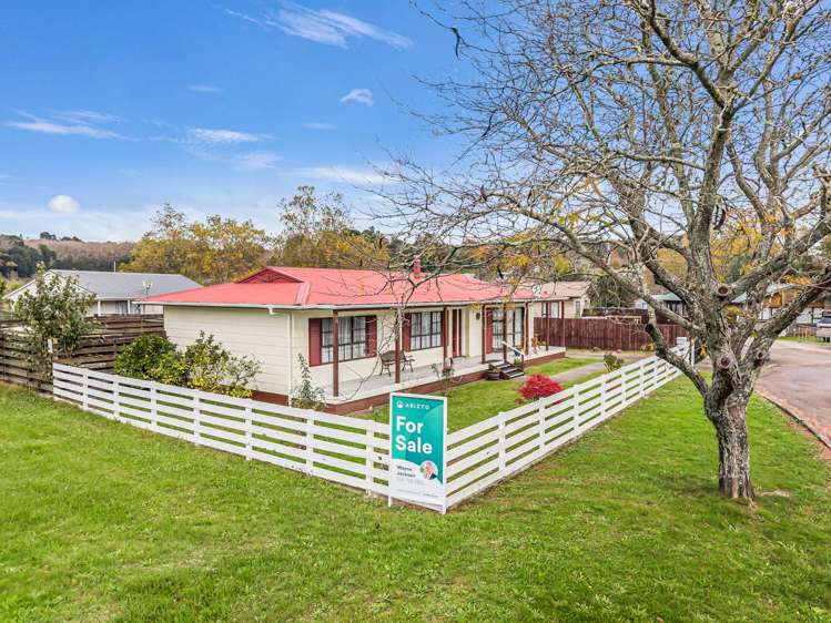 8 Emme Allan Road Kawerau_25