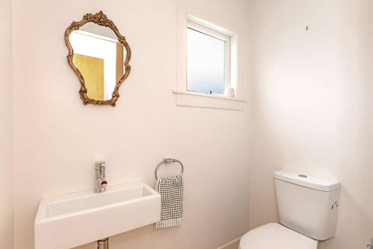 4 Lysnar Street Okitu_11