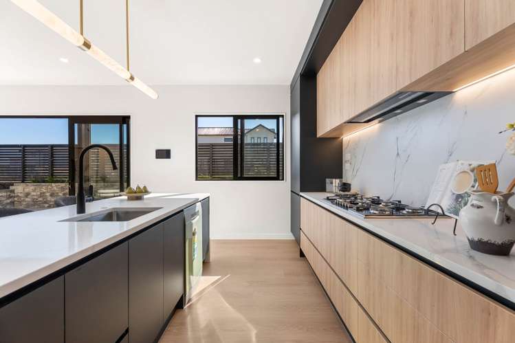 18 Rathfarnham Road Flat Bush_10