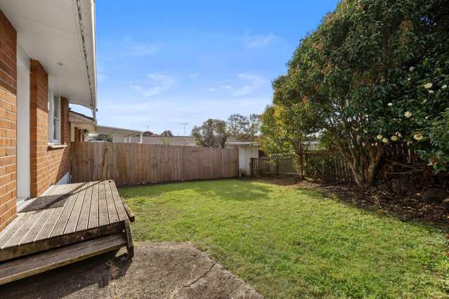 2/13 Lavas Place Mount Wellington_2