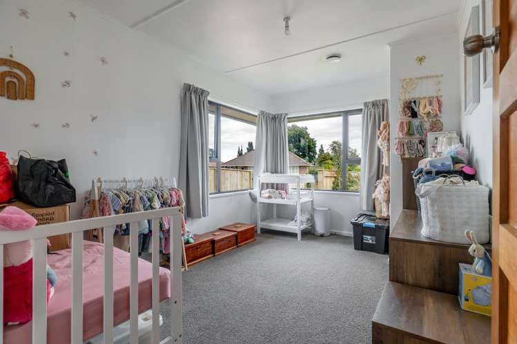 40 Andrew Avenue Roslyn_10