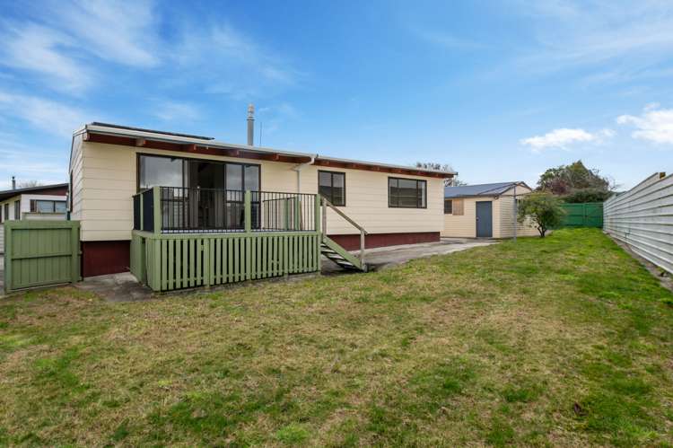 17 Cypress Place Owhata_11