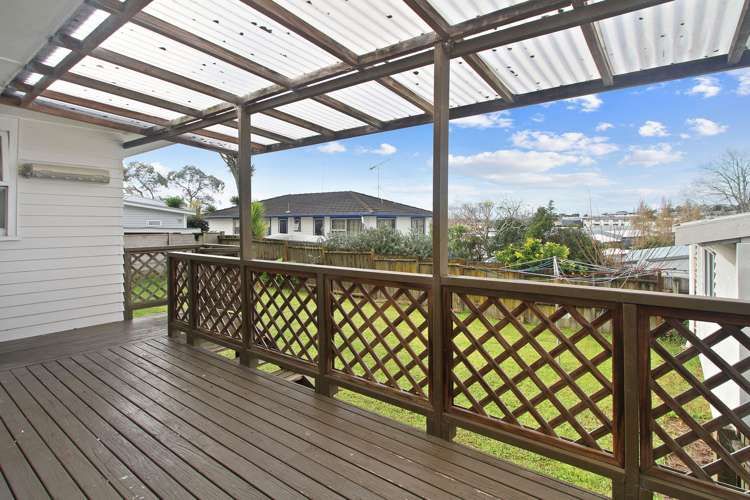 3 Ngatoa Place Glenfield_23
