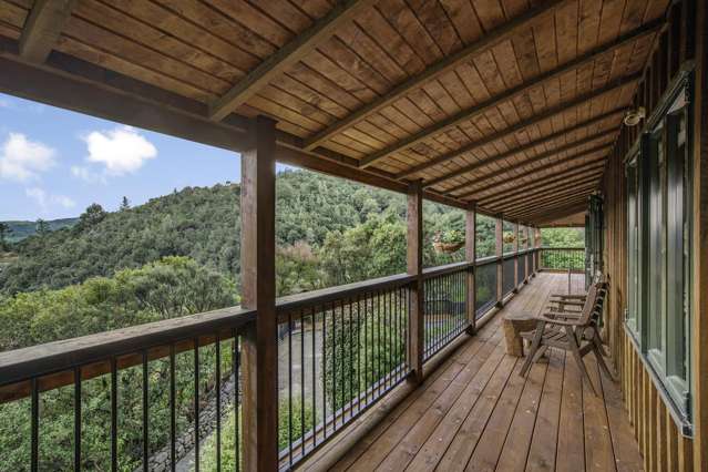 2/99 Horoeka Street Stokes Valley_4