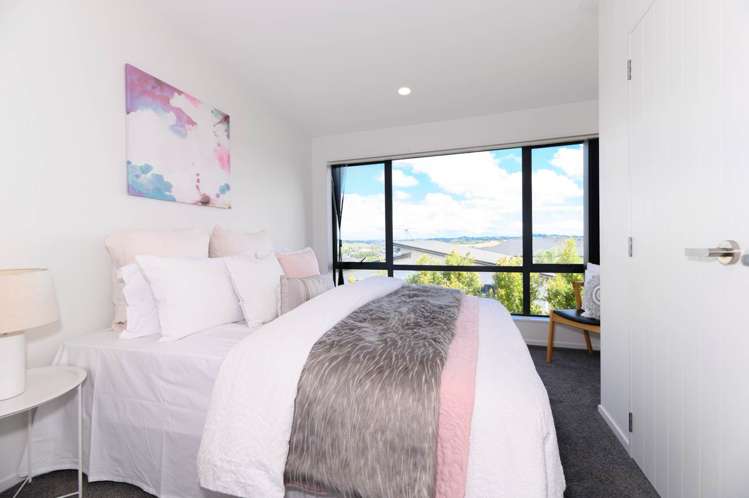 35 Ascension Crescent Orewa_10