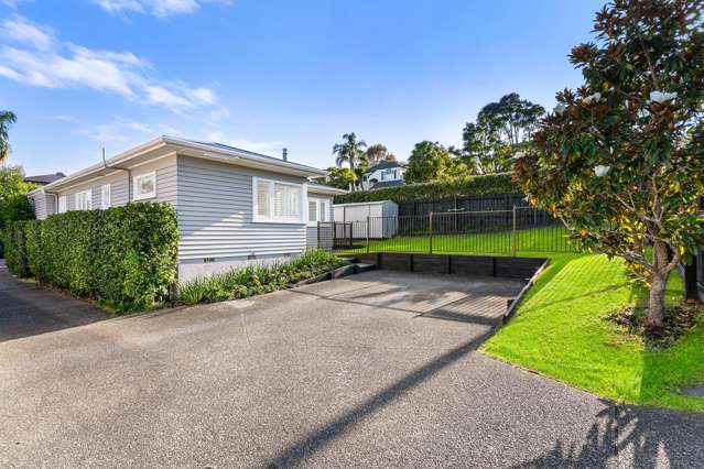 7 Kenmure Avenue Forrest Hill_1