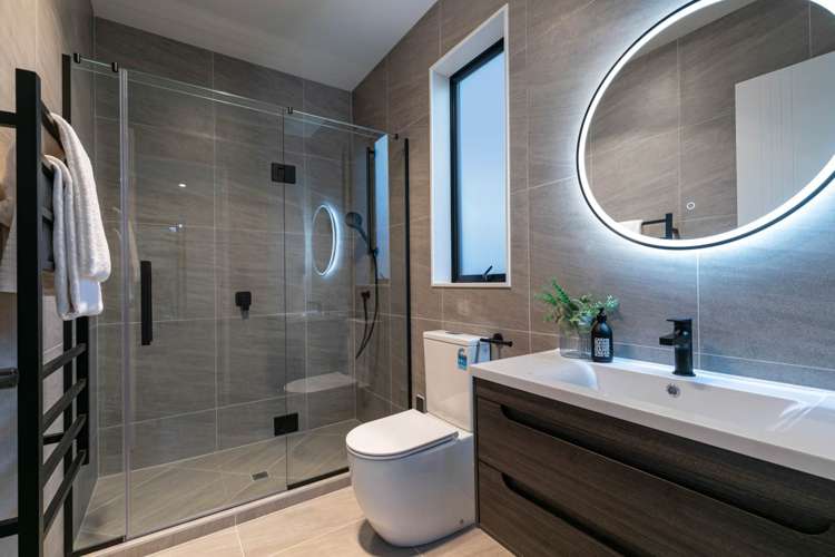 15 Puruatanga Road Wainui_12