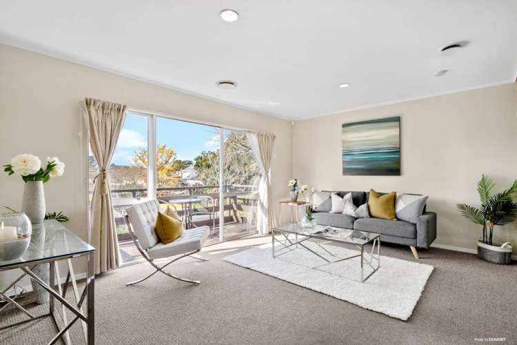 2/159 Gossamer Drive Pakuranga Heights_11