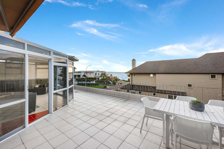 2/9 Takutai Avenue Bucklands Beach_15