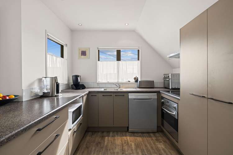3/106 Olliviers Road Linwood_11