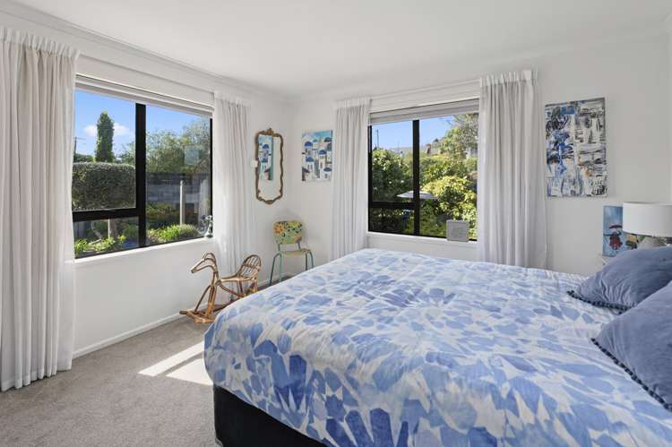 9 Gillies Avenue Central_15