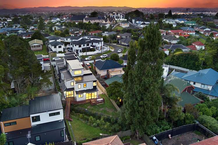 30A Windermere Crescent Blockhouse Bay_22