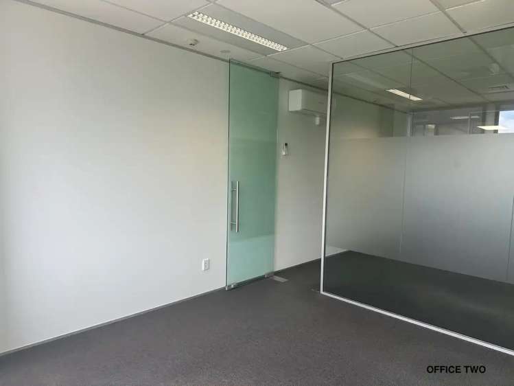 2 & 3/D4/59 Apollo Drive Rosedale_4