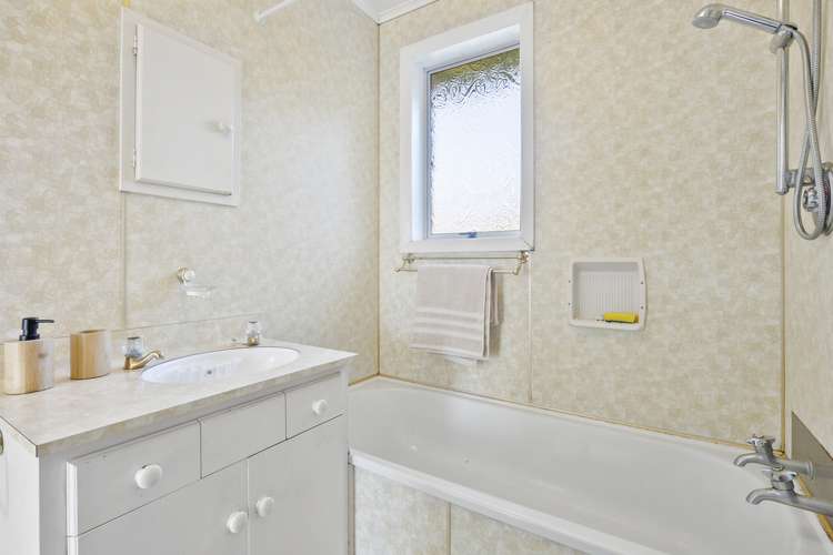 25 Brockville Road Glenross_14