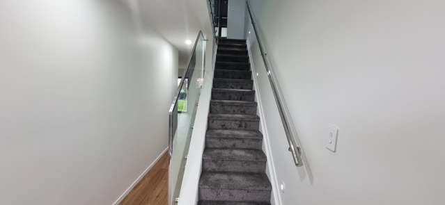 2/2 Donnell Avenue Favona_2