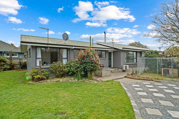 7 Adrian Place Shirley_16